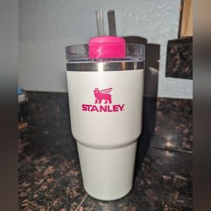 Stanley Frost pink 20 oz